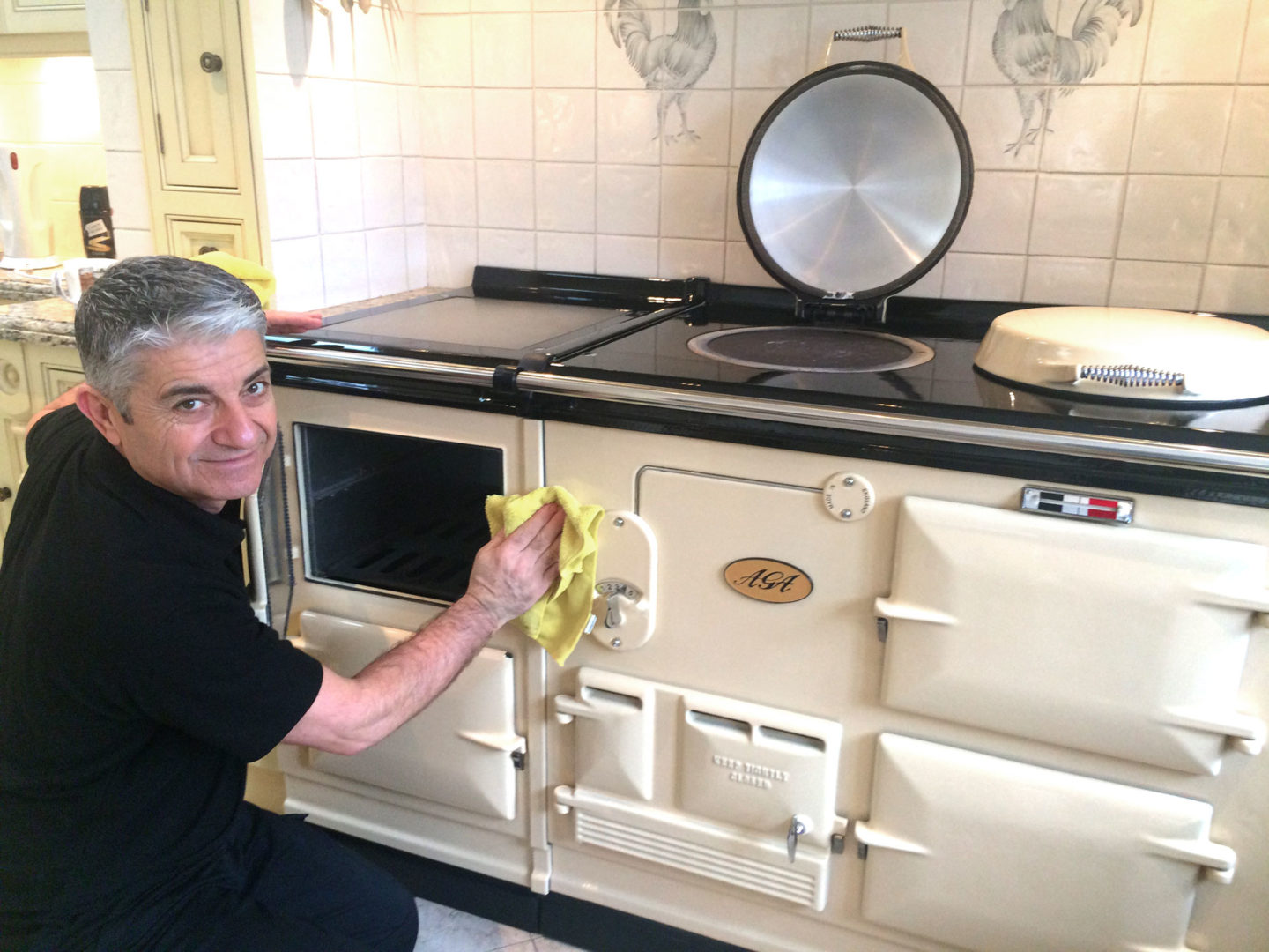 George-cleaning-Aga-60-20200527